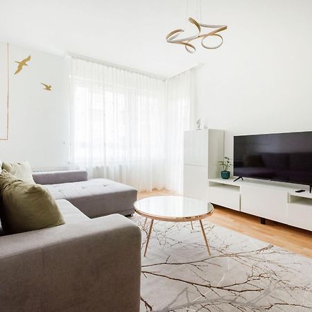Modern Two-Bedroom Apartment With Free Parking Budapest Exterior foto